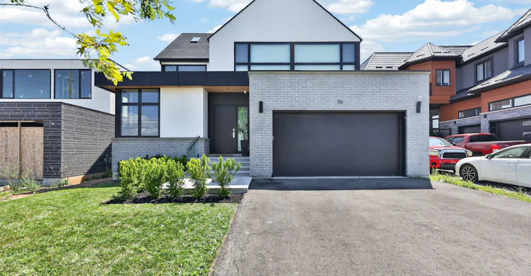 70 Upper Mount Albion Road, Hamilton, ON, L8J 2S1