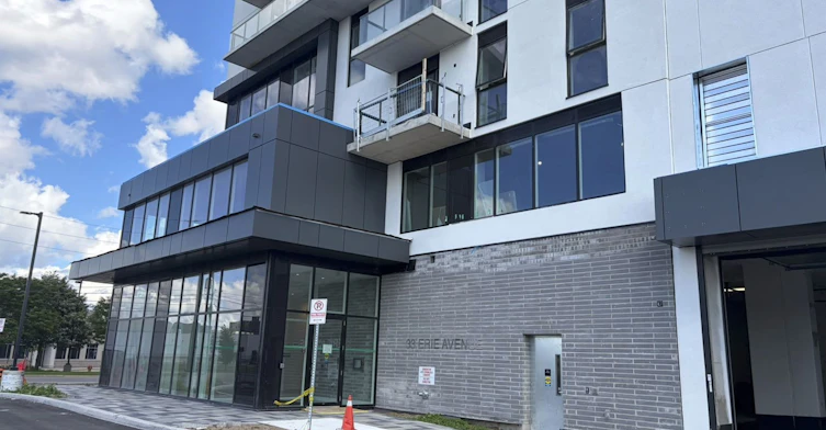 1402-33 Erie Avenue, Brantford, ON, N3S 0K7