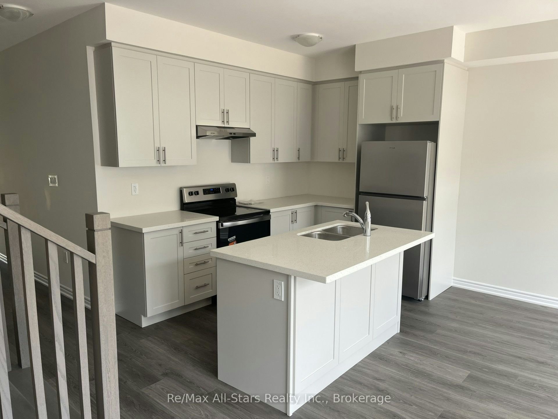 30 Ingle Way, Kawartha Lakes, ON, K9V 5V7 - 7