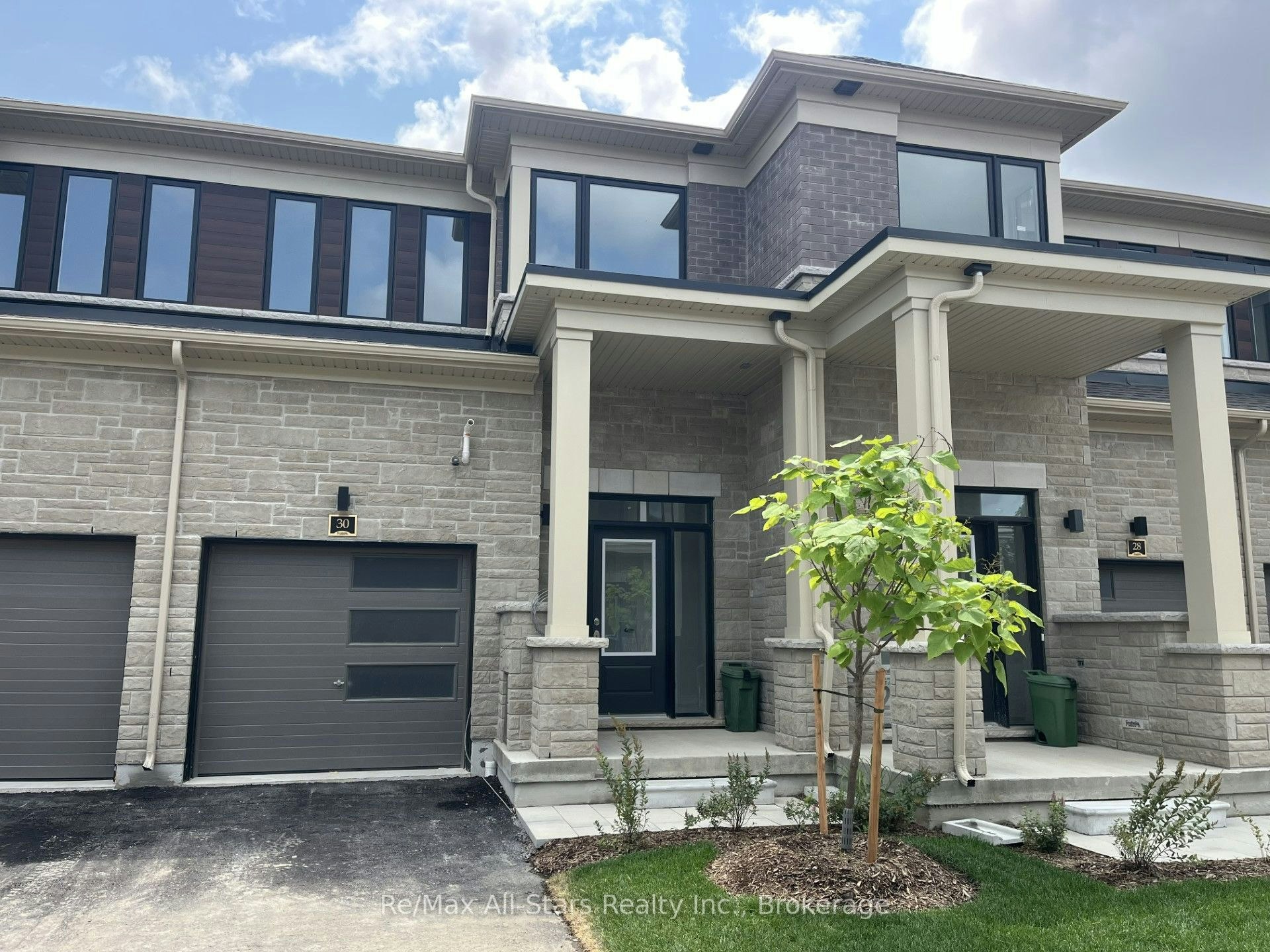 30 Ingle Way, Kawartha Lakes, ON, K9V 5V7