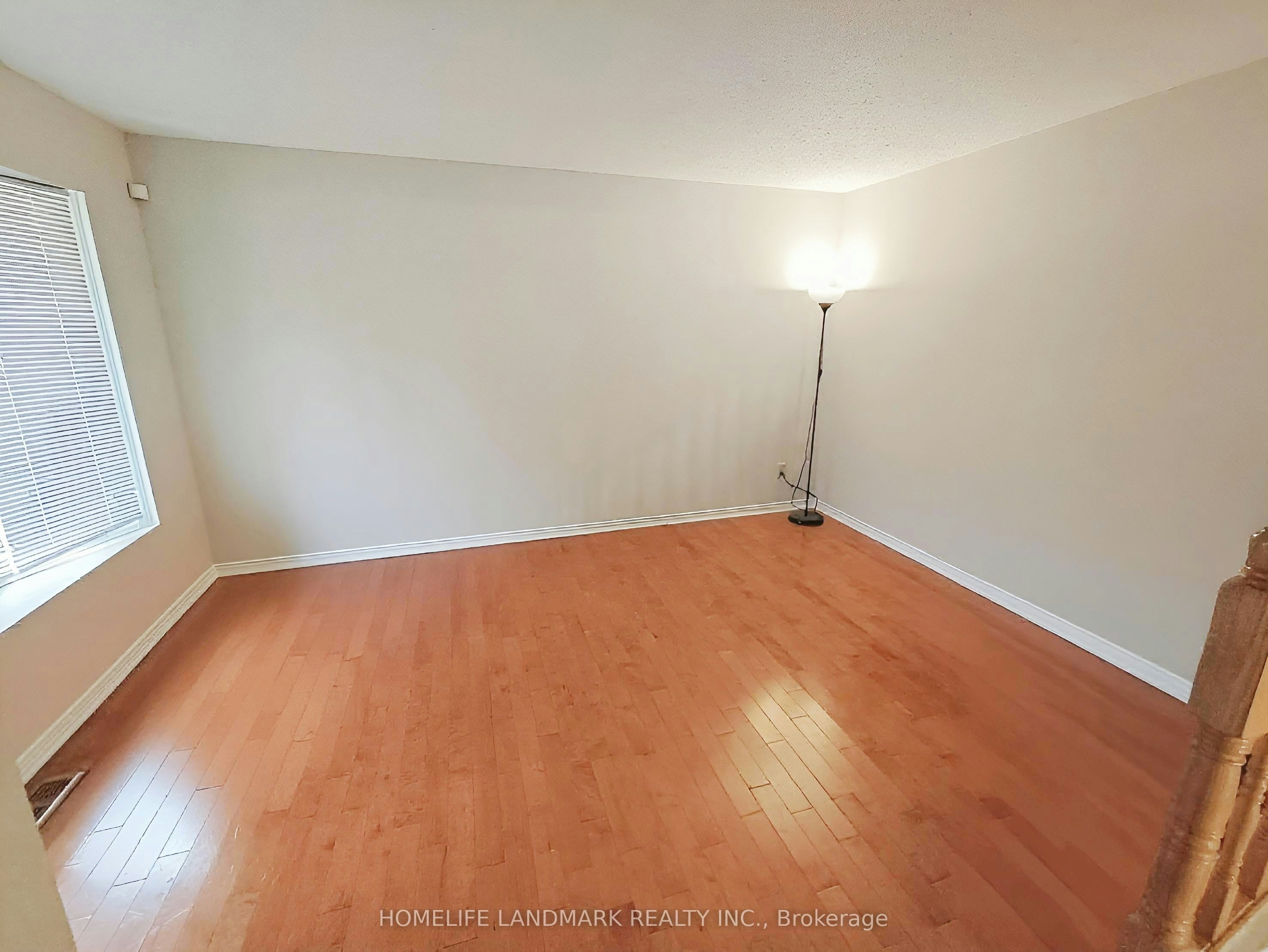 8 Opal Lane, Ottawa, ON, K2J 2V7 - 6