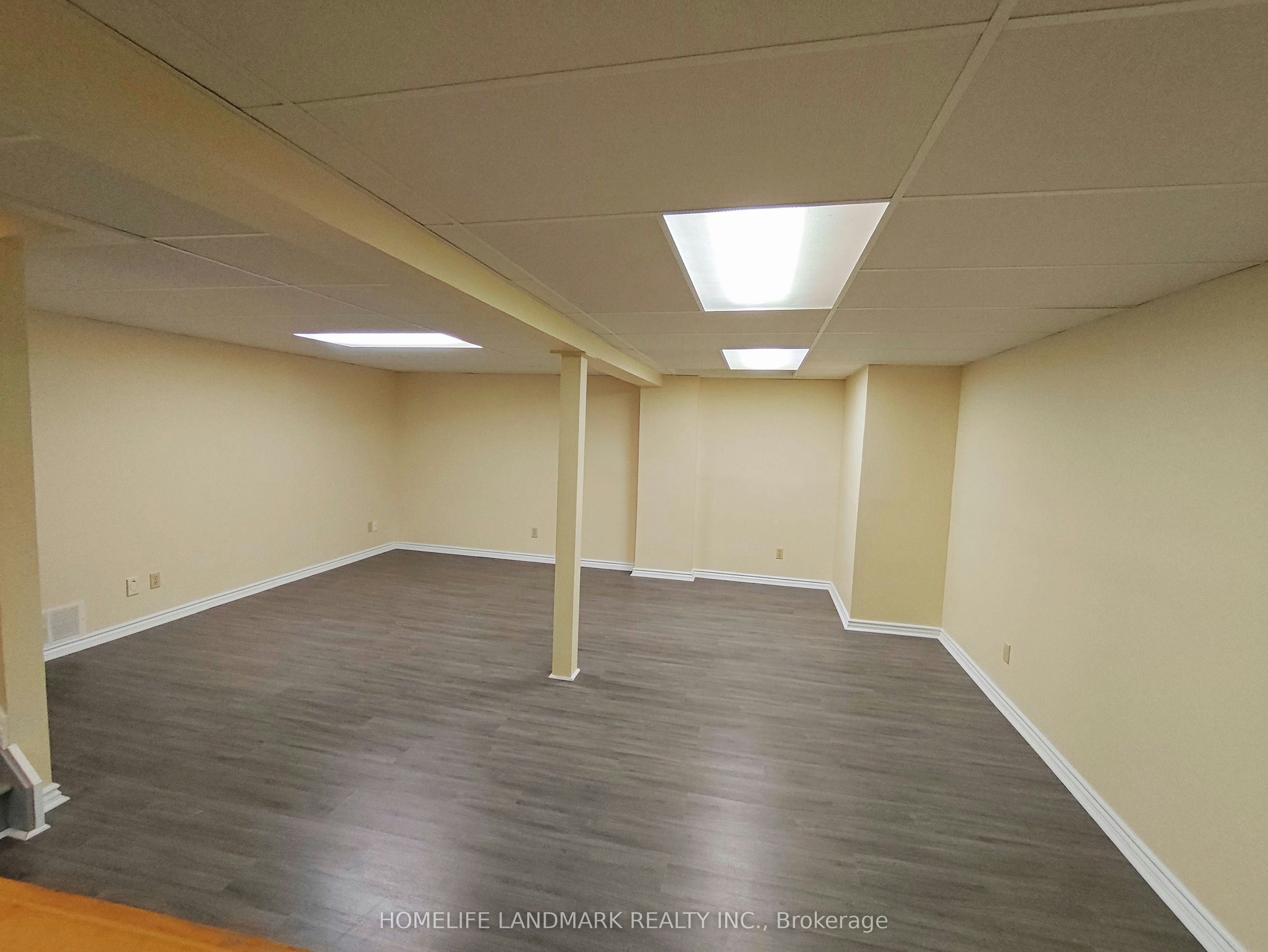 8 Opal Lane, Ottawa, ON, K2J 2V7 - 12