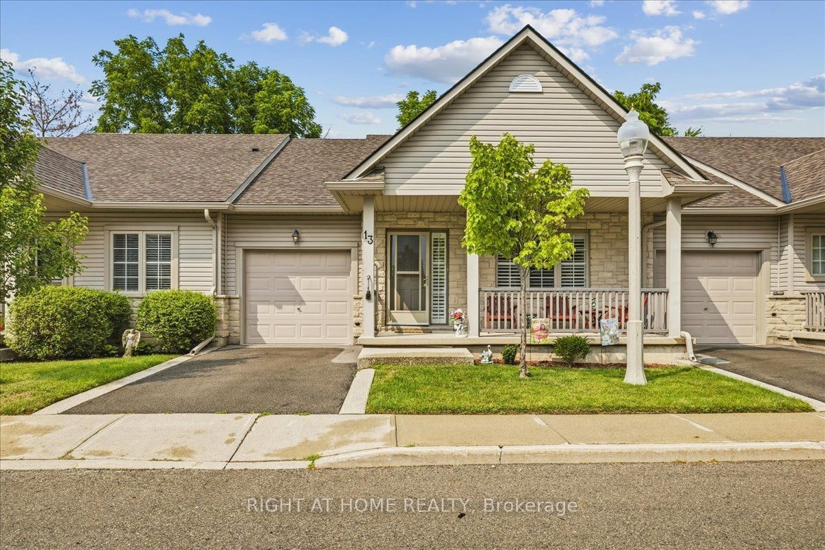 13-34 Southbrook Drive, Hamilton, ON, L0R 1C0