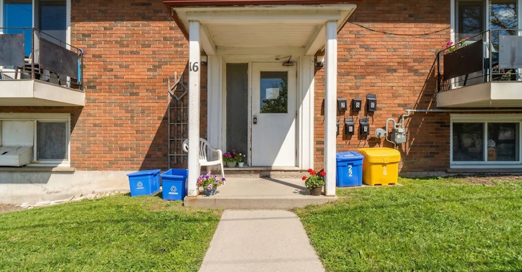 8-16 East Avenue, Brantford, ON, N3S 3L1 - 9