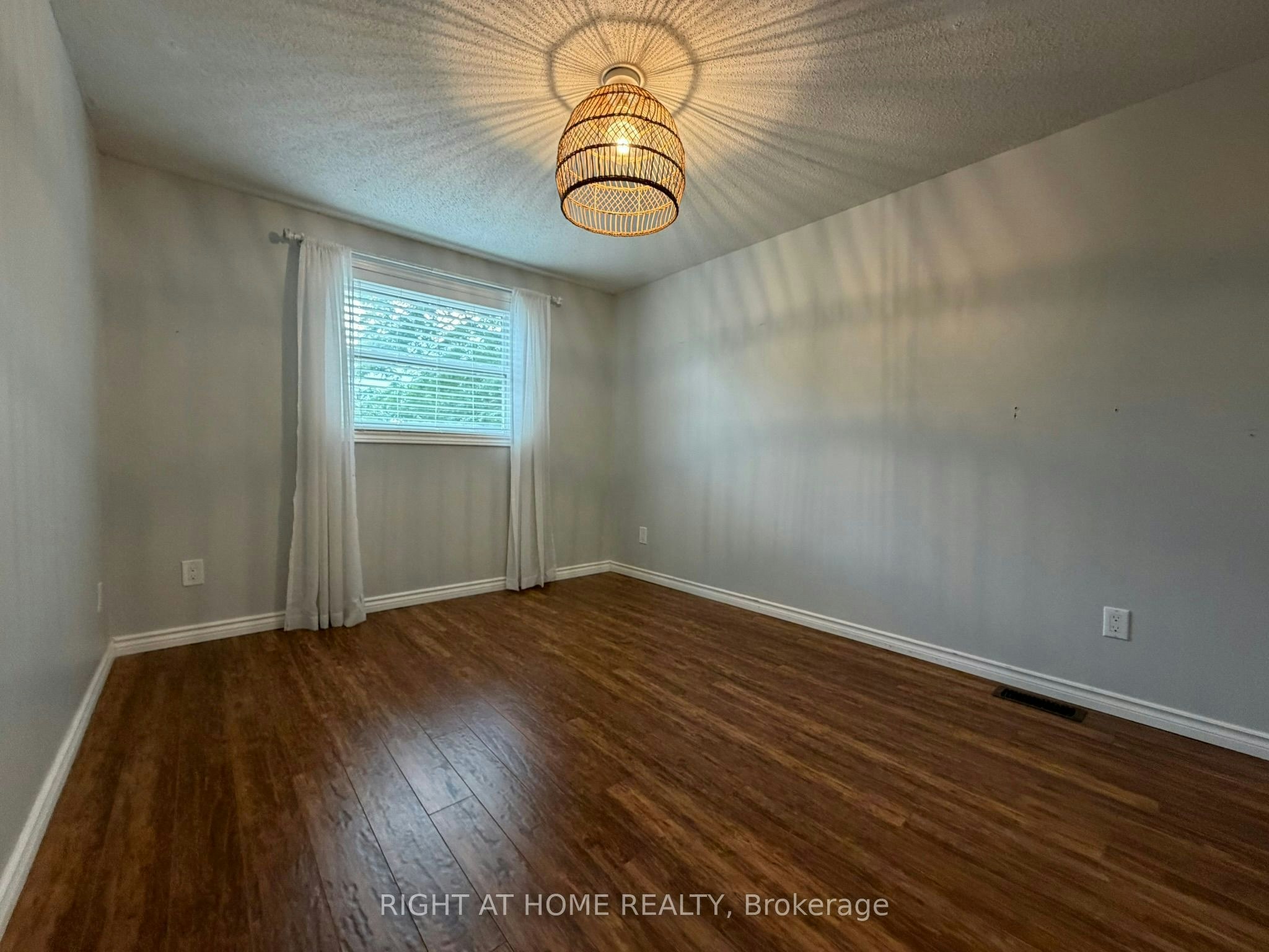 41 Edgemere Drive, Cambridge, ON, N1P 1A9 - 18