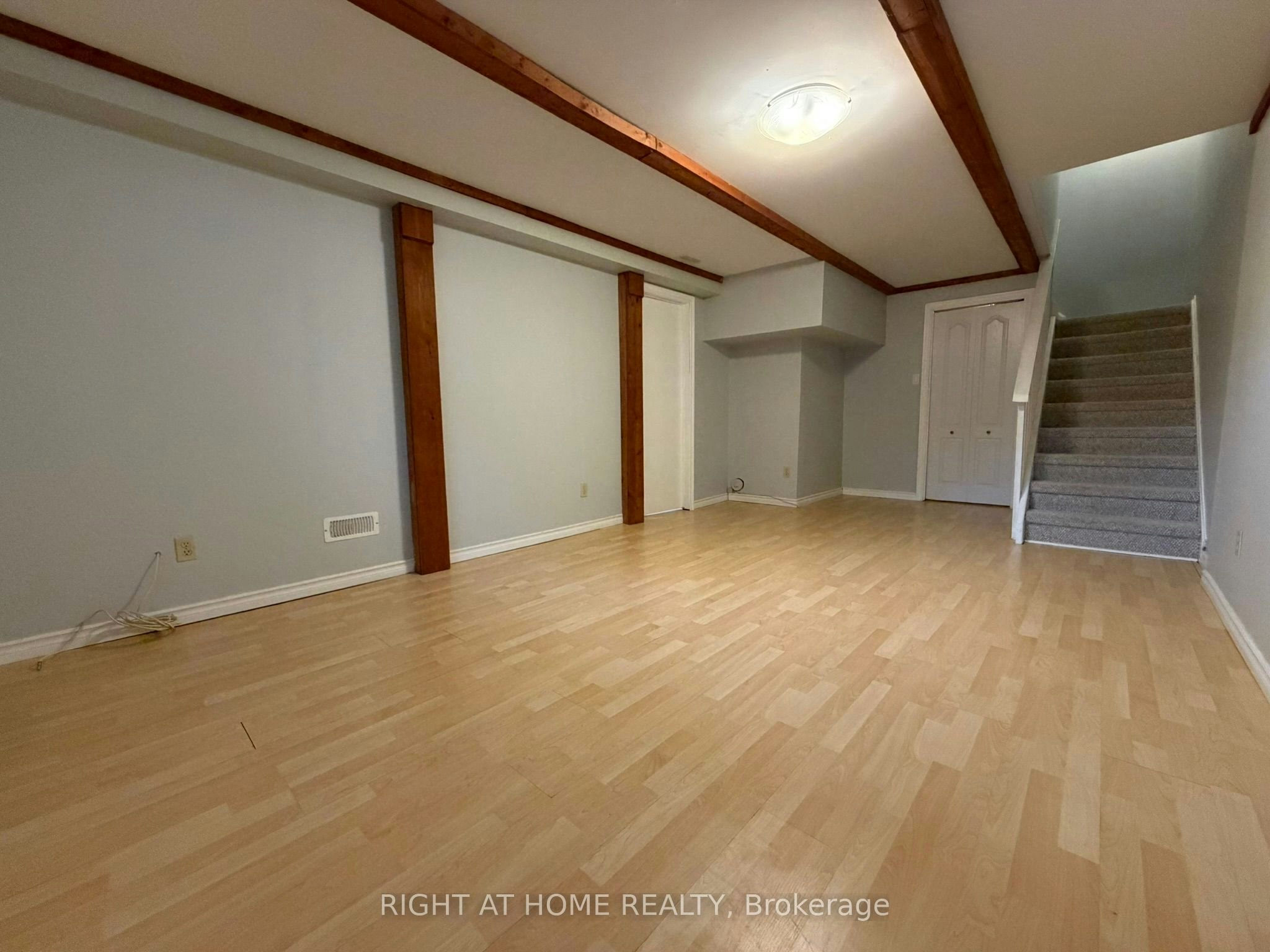 41 Edgemere Drive, Cambridge, ON, N1P 1A9 - 13