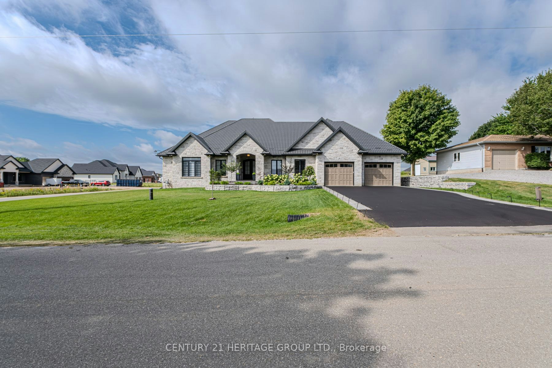 18 Bannister Street, Brant, ON, N0E 1L0