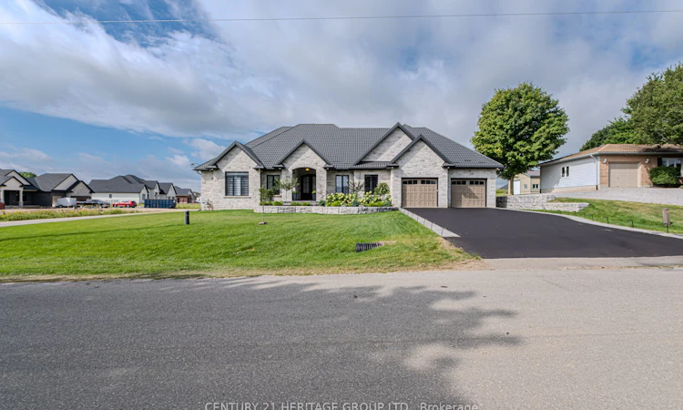 18 Bannister Street