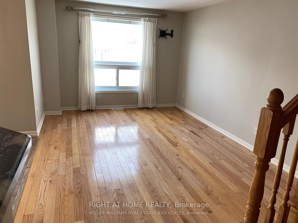 55 Activa Avenue, Kitchener, ON, N2E 3R3 - 3