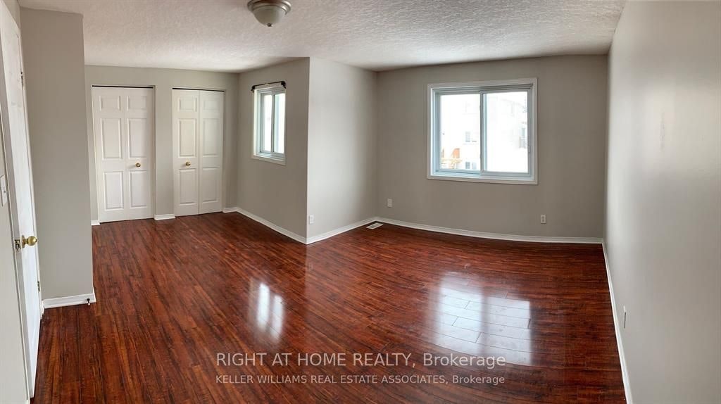 55 Activa Avenue, Kitchener, ON, N2E 3R3 - 5
