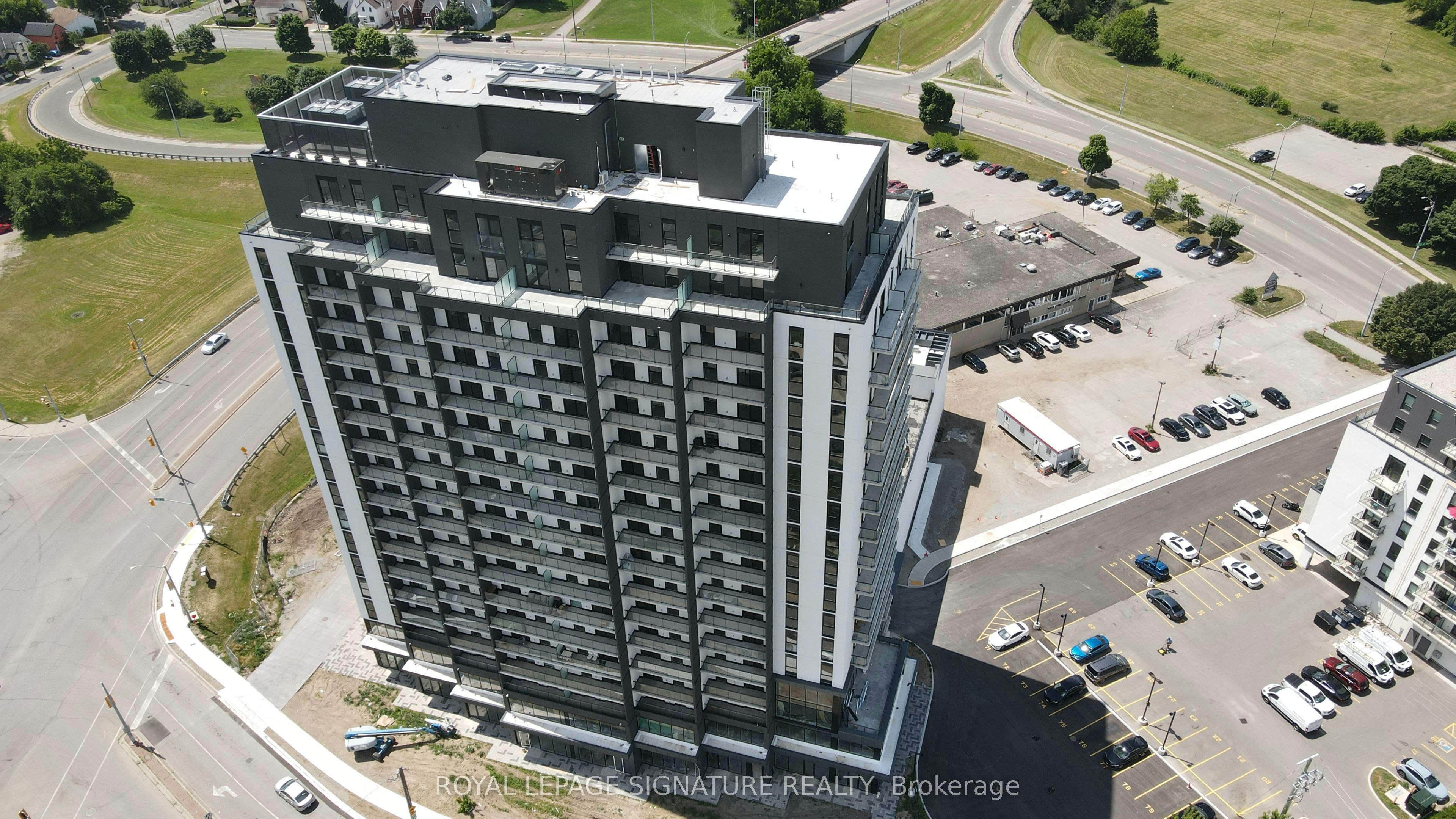 33 Erie Avenue, Brantford, ON, N3S 2E7
