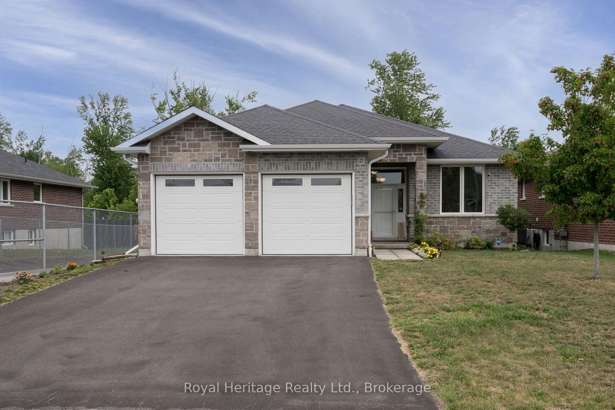 22 Lanark Drive, Belleville, ON, K8N 0G5