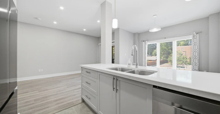 13-33 Jarvis Street, Brantford, ON, N3T 4A7 - 13