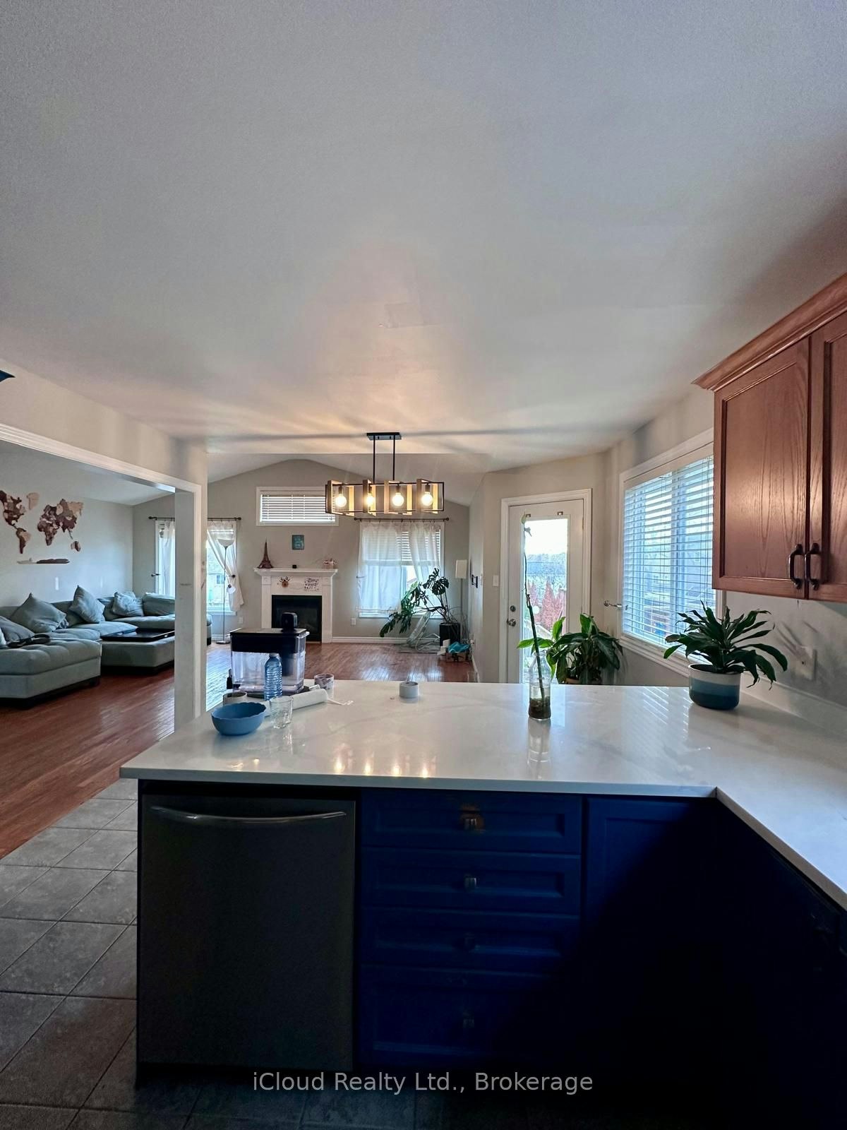 1577 Purser Street, London, ON, N5V 5J3 - 4