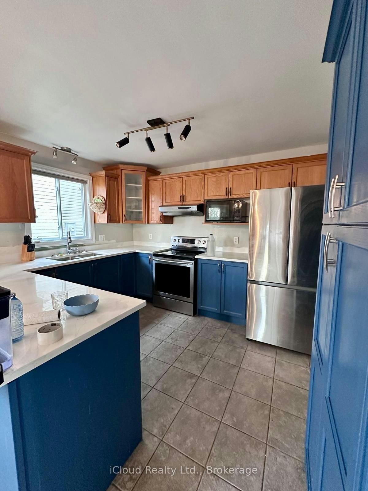 1577 Purser Street, London, ON, N5V 5J3 - 5
