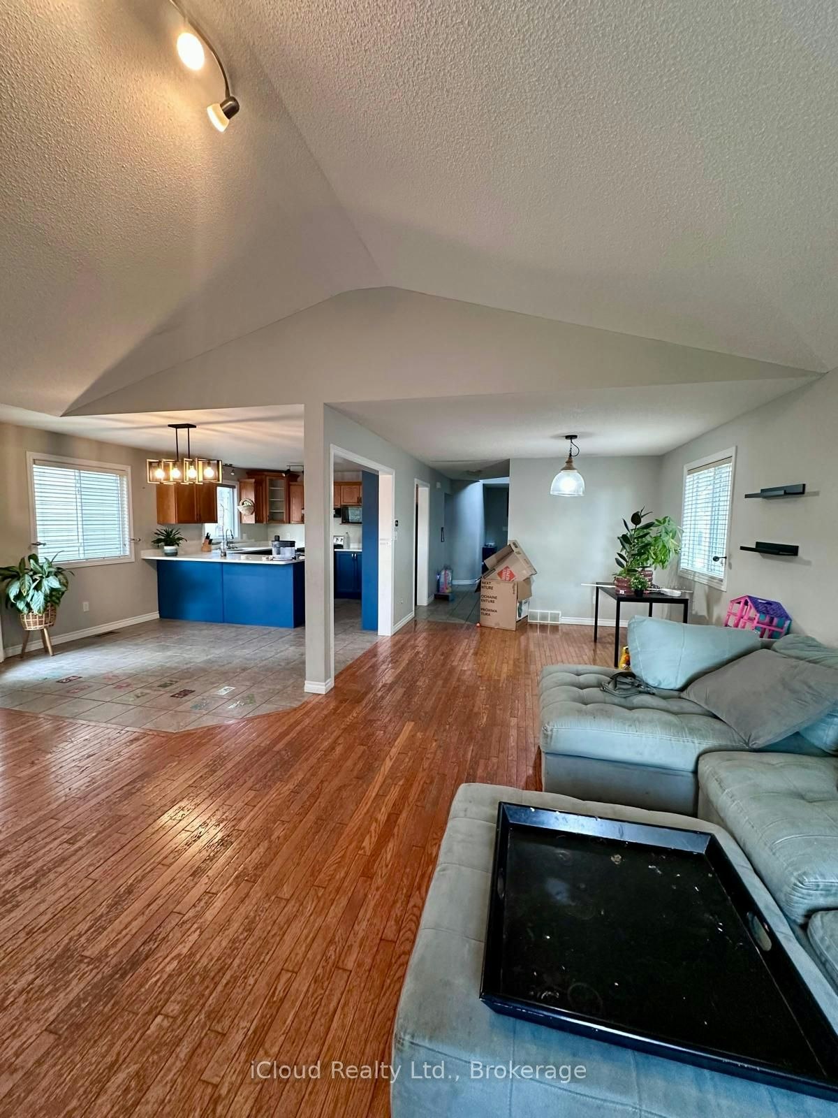 1577 Purser Street, London, ON, N5V 5J3 - 6