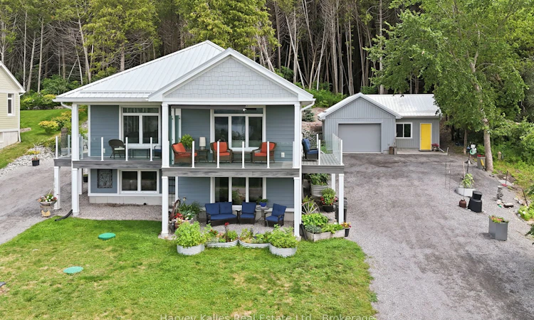 12399 Loyalist Parkway