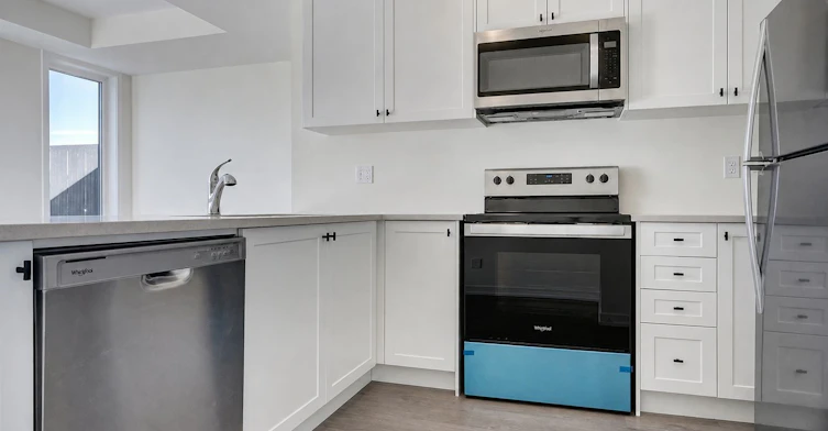 1104-160 Densmore Road, Cobourg, ON, K9A 4J9 - 9