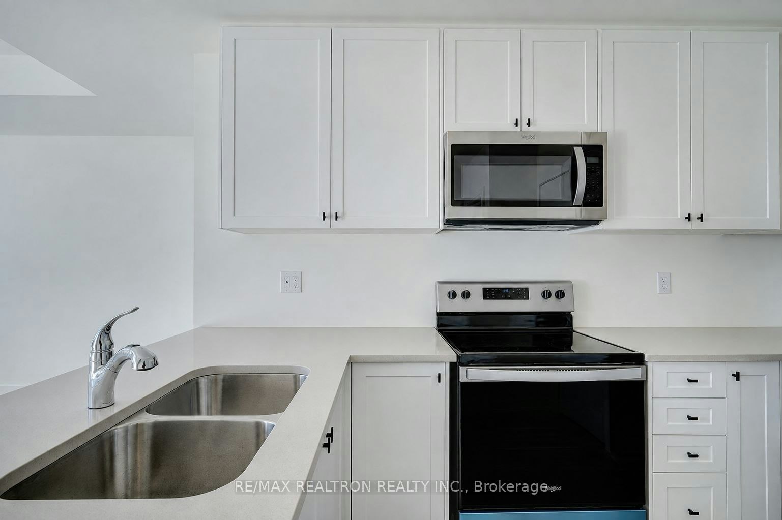 1104-160 Densmore Road, Cobourg, ON, K9A 4J9 - 10