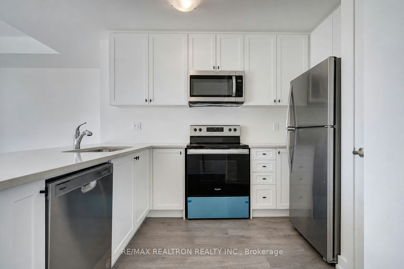1104-160 Densmore Road, Cobourg, ON, K9A 4J9 - 7