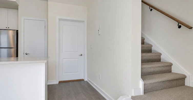 1104-160 Densmore Road, Cobourg, ON, K9A 4J9 - 4