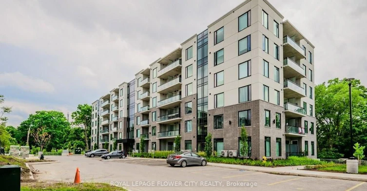108-103 Roger Street, Waterloo, ON, N2J 0G2