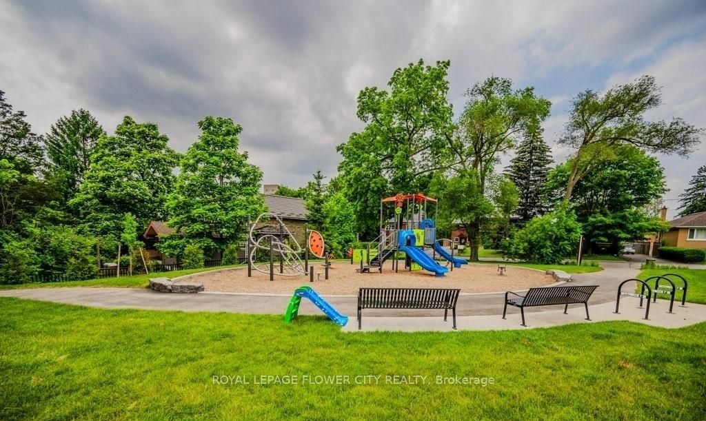 108-103 Roger Street, Waterloo, ON, N2J 0G2 - 13