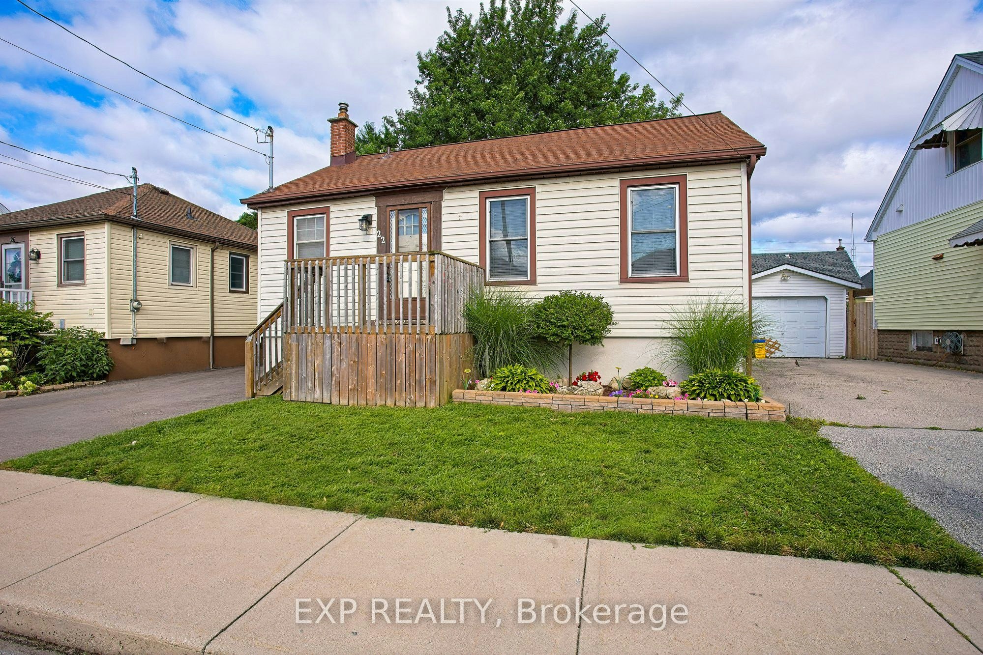 22 East 11th Street, Hamilton, ON, L9A 3T2