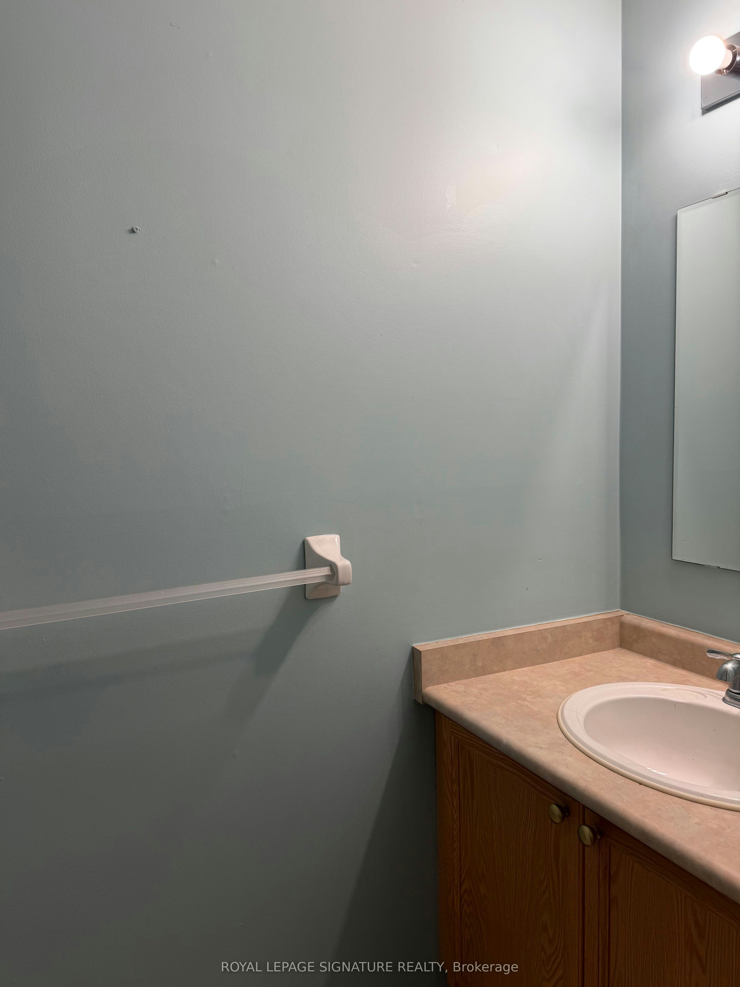 7-920 Edinburgh Road S, Guelph, ON, N1G 5C6 - 6
