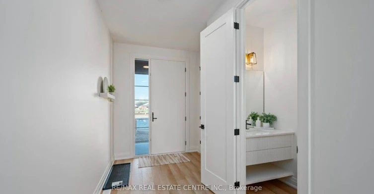 Upper Only-49 Lucas Road, St. Thomas, ON, N5R 0R3 - 2
