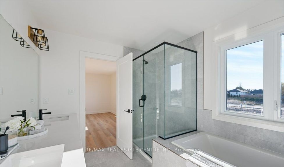 Upper Only-49 Lucas Road, St. Thomas, ON, N5R 0R3 - 34