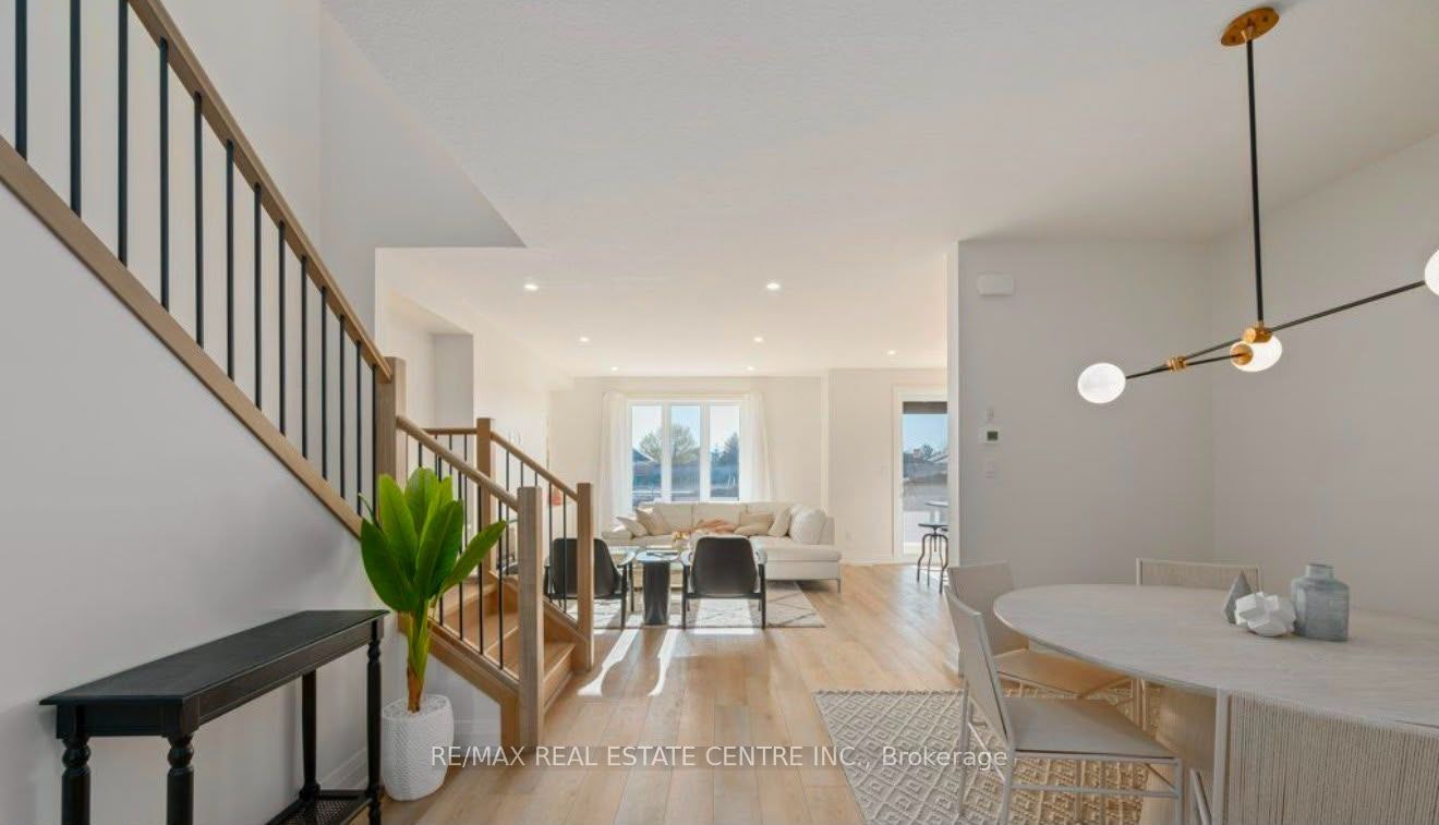 Upper Only-49 Lucas Road, St. Thomas, ON, N5R 0R3 - 4