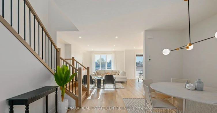 Upper Only-49 Lucas Road, St. Thomas, ON, N5R 0R3 - 4