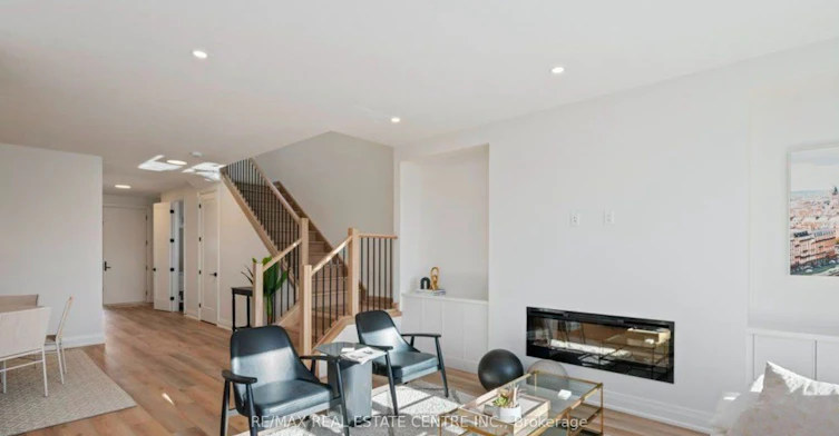 Upper Only-49 Lucas Road, St. Thomas, ON, N5R 0R3 - 12