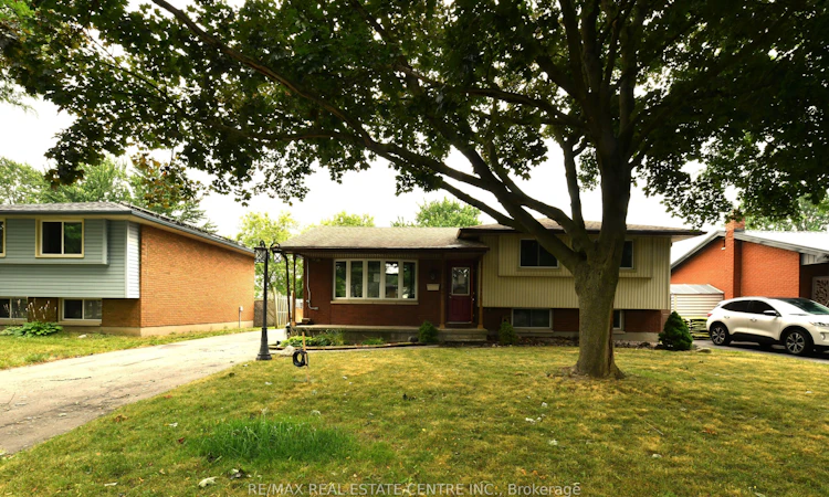 37 Ebury Crescent