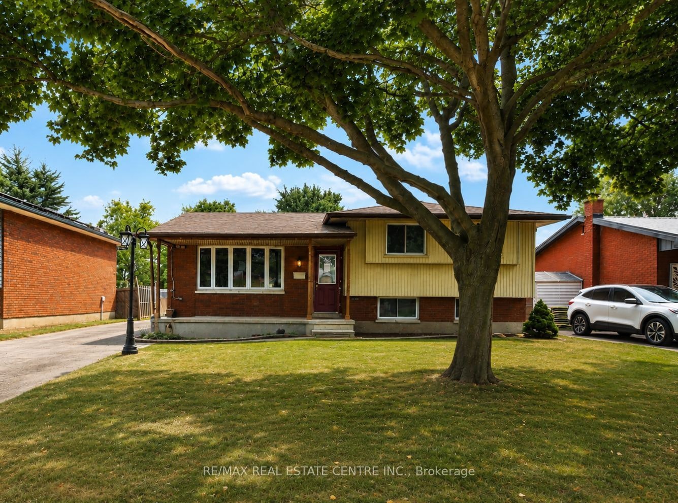 37 Ebury Crescent, London, ON, N6C 3E1