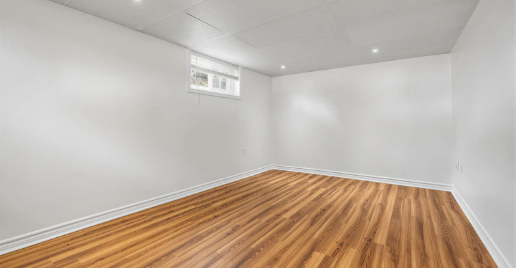 LOWER-847 Upper Ottawa Street, Hamilton, ON, L8T 3V4 - 17