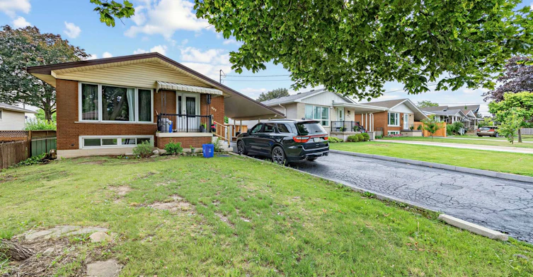 LOWER-847 Upper Ottawa Street, Hamilton, ON, L8T 3V4 - 25