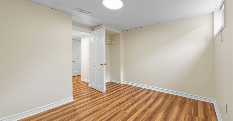 LOWER-847 Upper Ottawa Street, Hamilton, ON, L8T 3V4 - 11