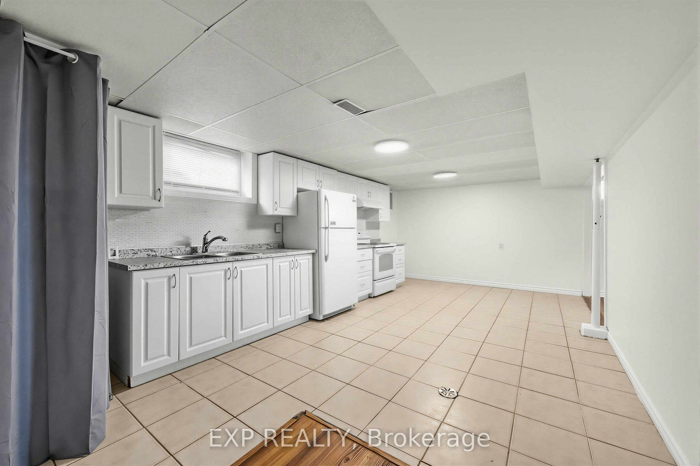 LOWER-847 Upper Ottawa Street, Hamilton, ON, L8T 3V4 - 2