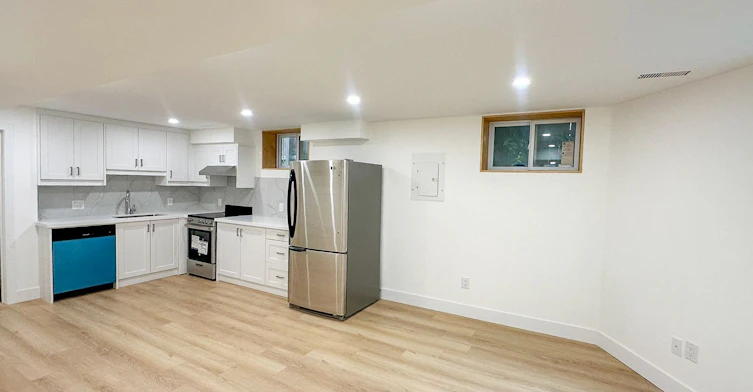 A102-27 Millen Avenue, Hamilton, ON, L9A 2T5 - 7