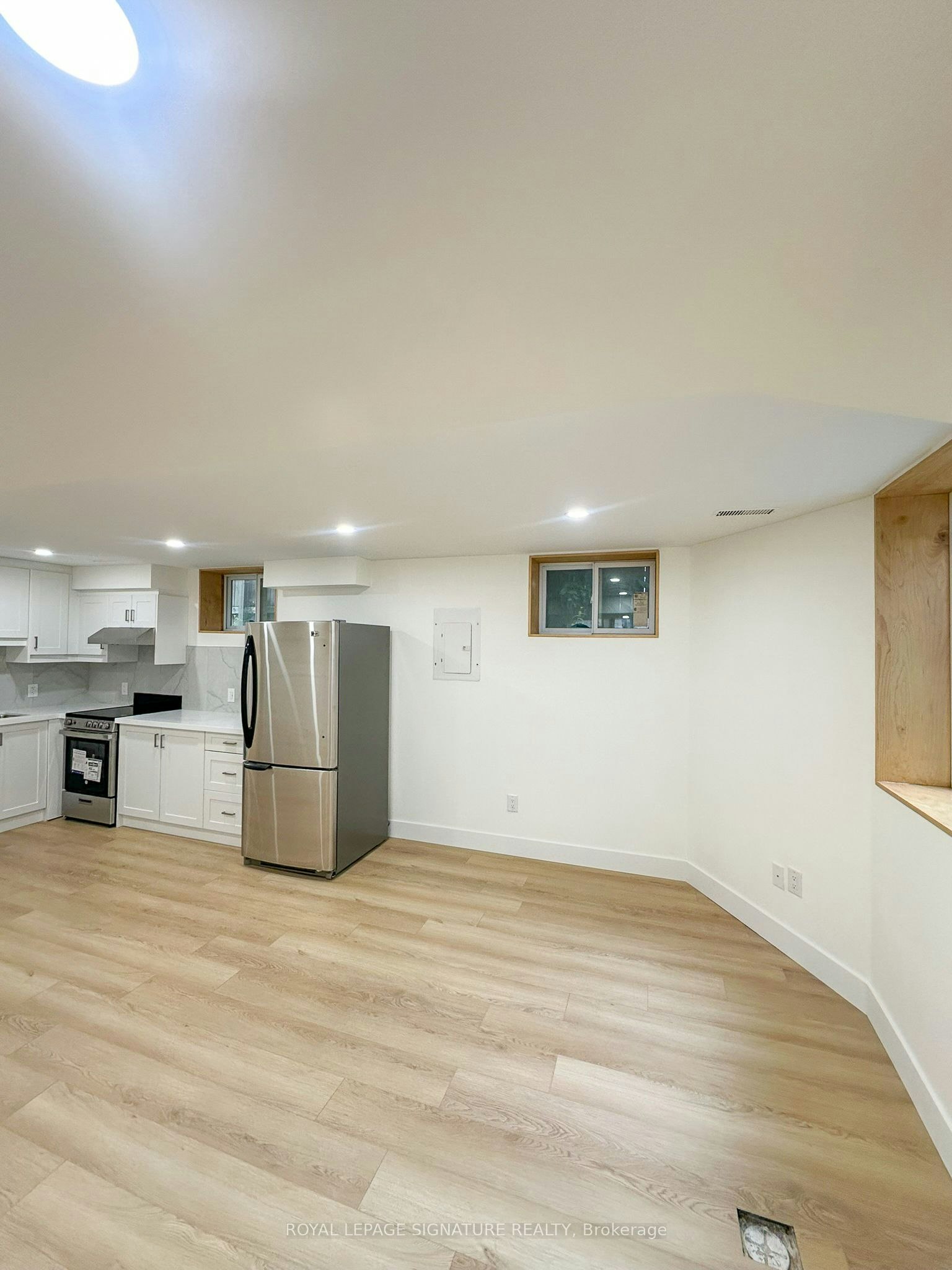A102-27 Millen Avenue, Hamilton, ON, L9A 2T5 - 5