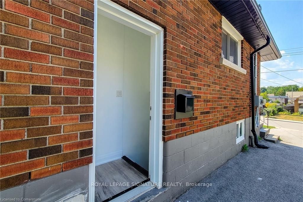 265 West 19th Street, Hamilton, ON, L9C 4J3 - 2