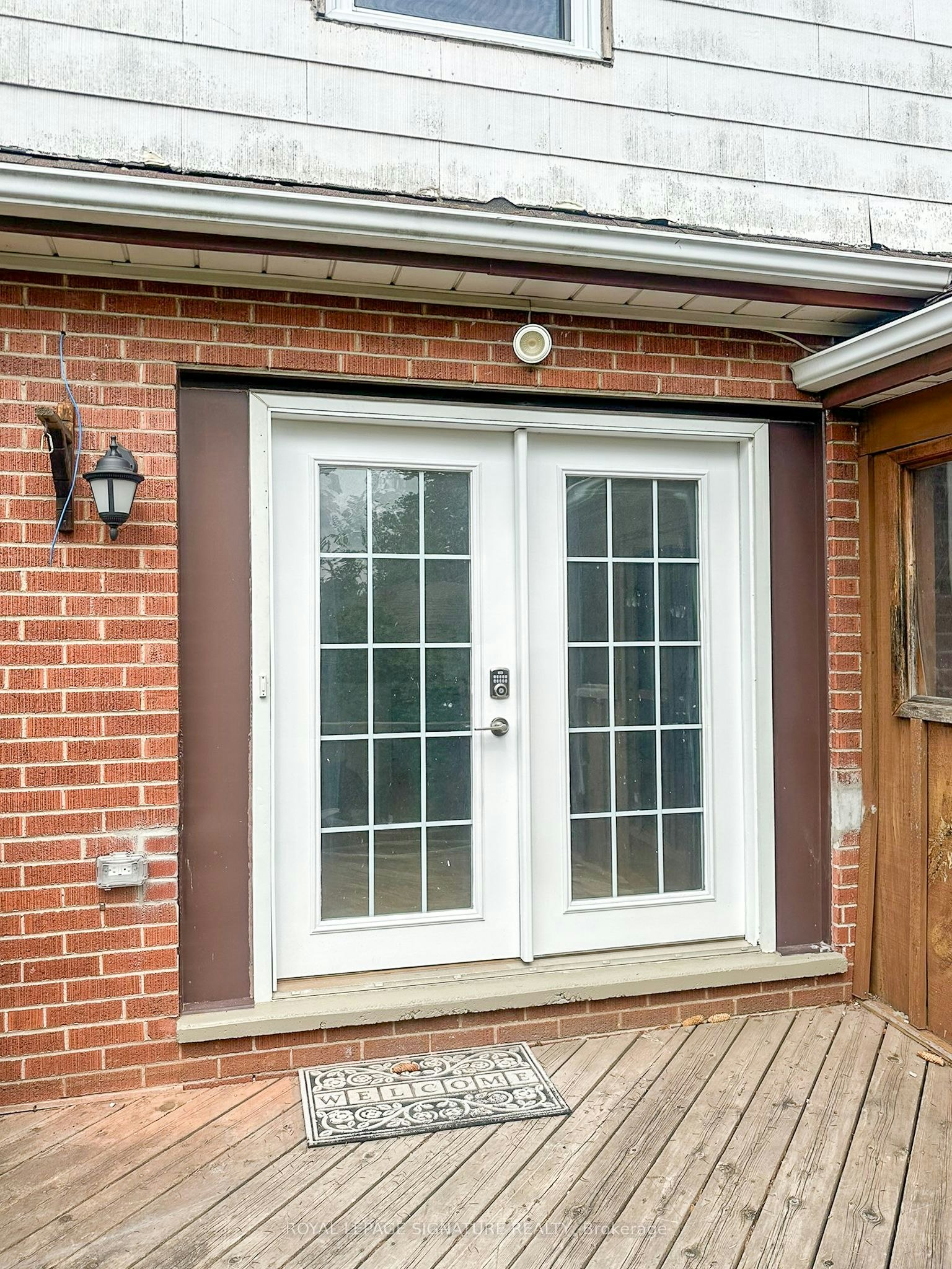 A112-27 Millen Avenue, Hamilton, ON, L9A 2T5 - 2