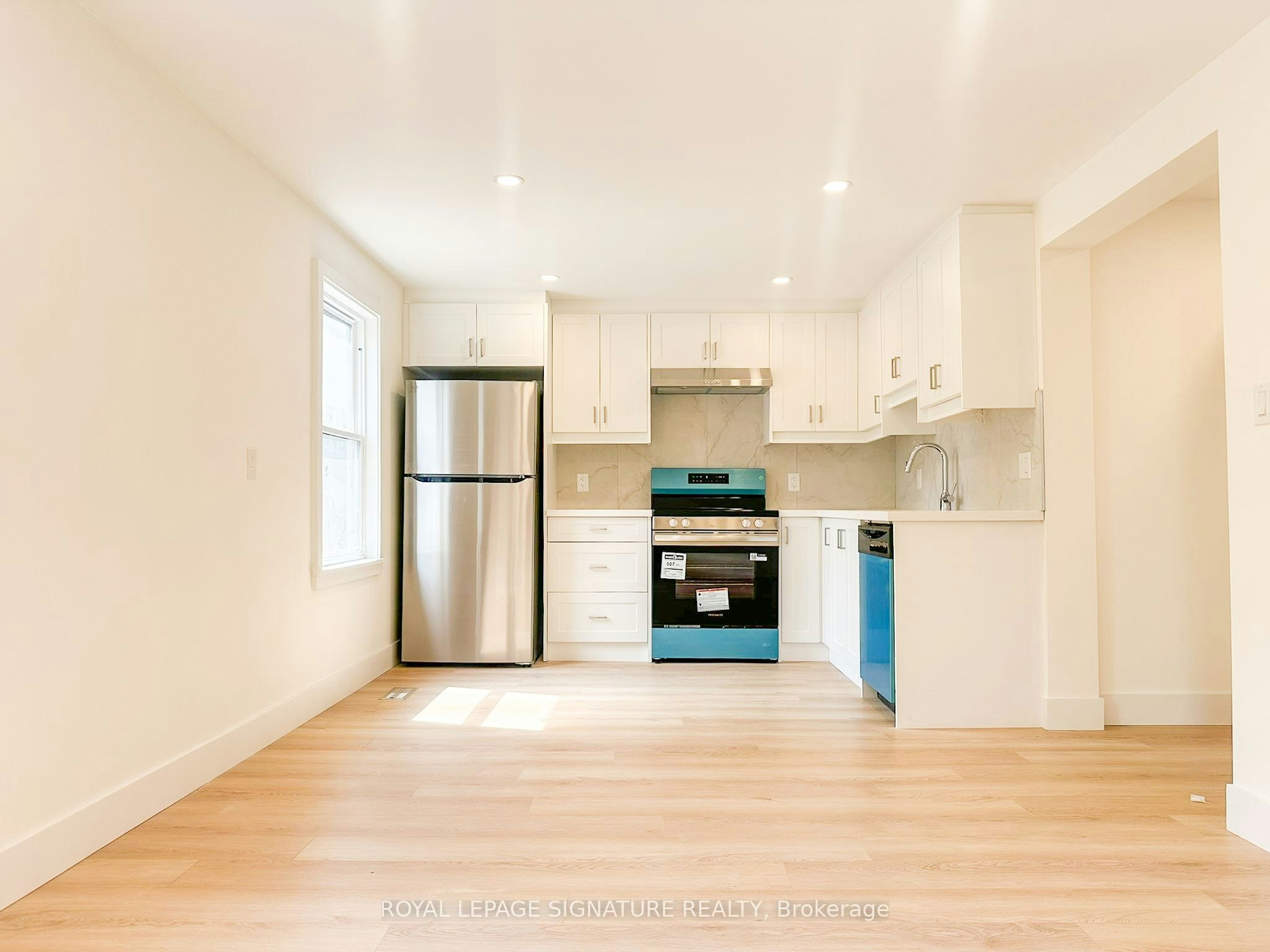 A122-27 Millen Avenue, Hamilton, ON, L9A 2T5 - 11