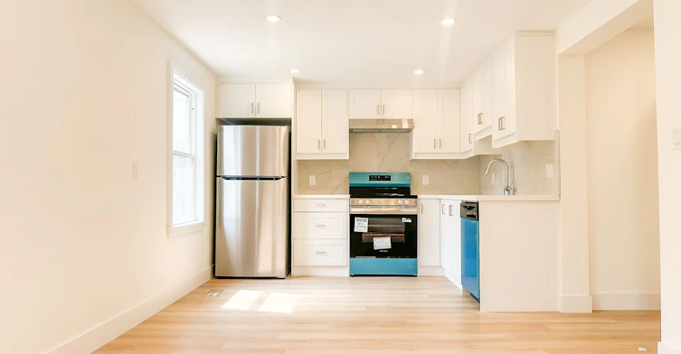 A122-27 Millen Avenue, Hamilton, ON, L9A 2T5 - 11