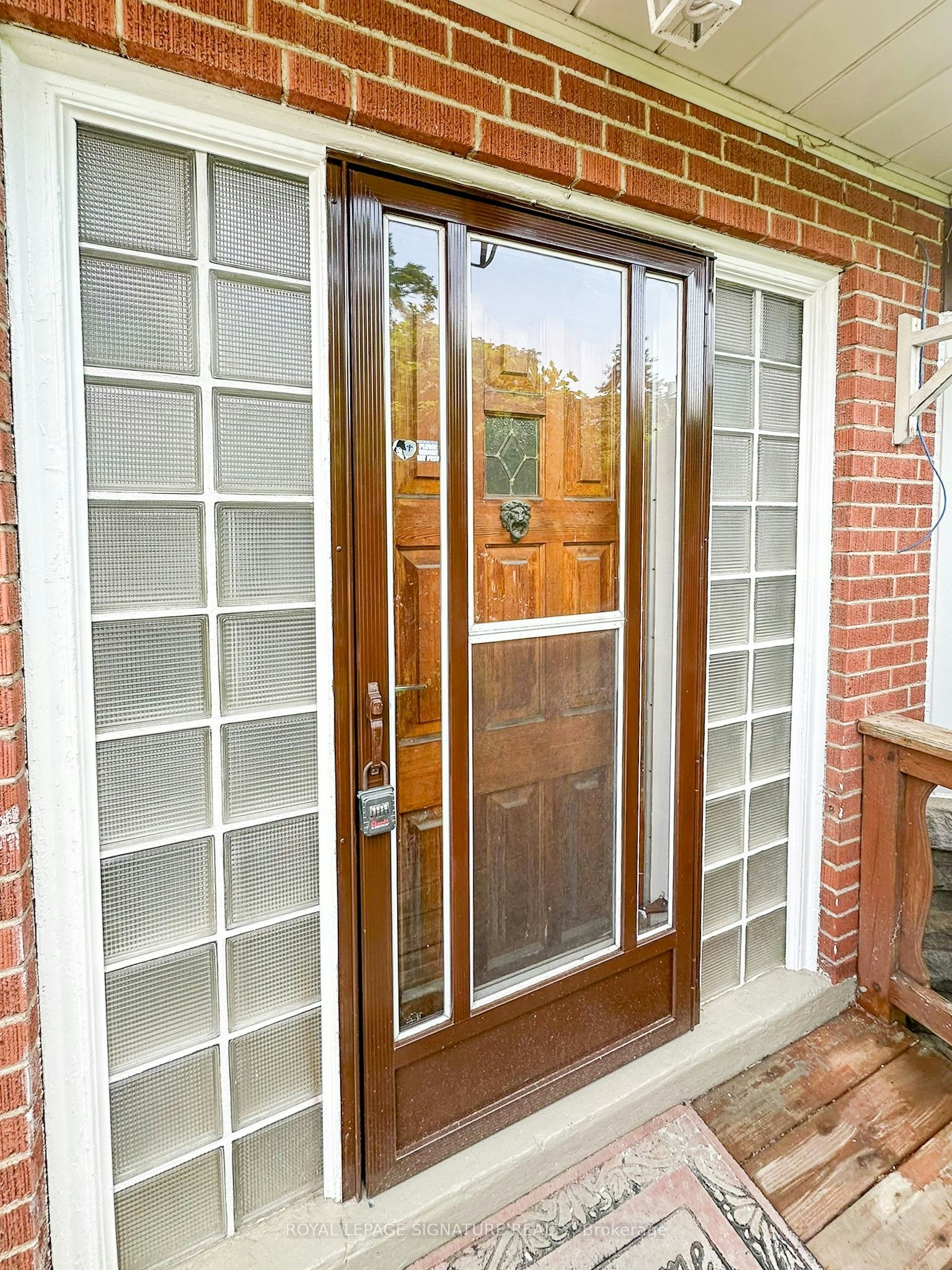 A122-27 Millen Avenue, Hamilton, ON, L9A 2T5
