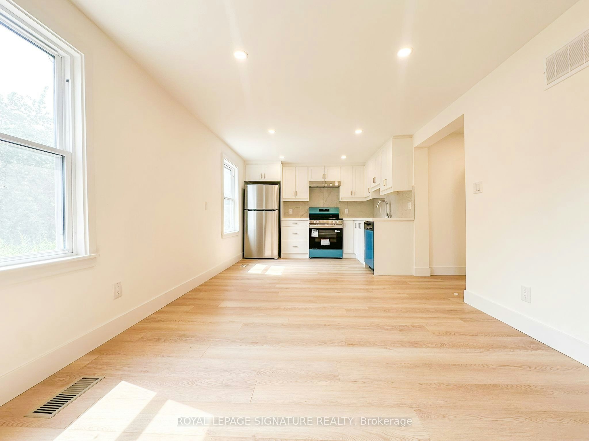 A122-27 Millen Avenue, Hamilton, ON, L9A 2T5 - 10