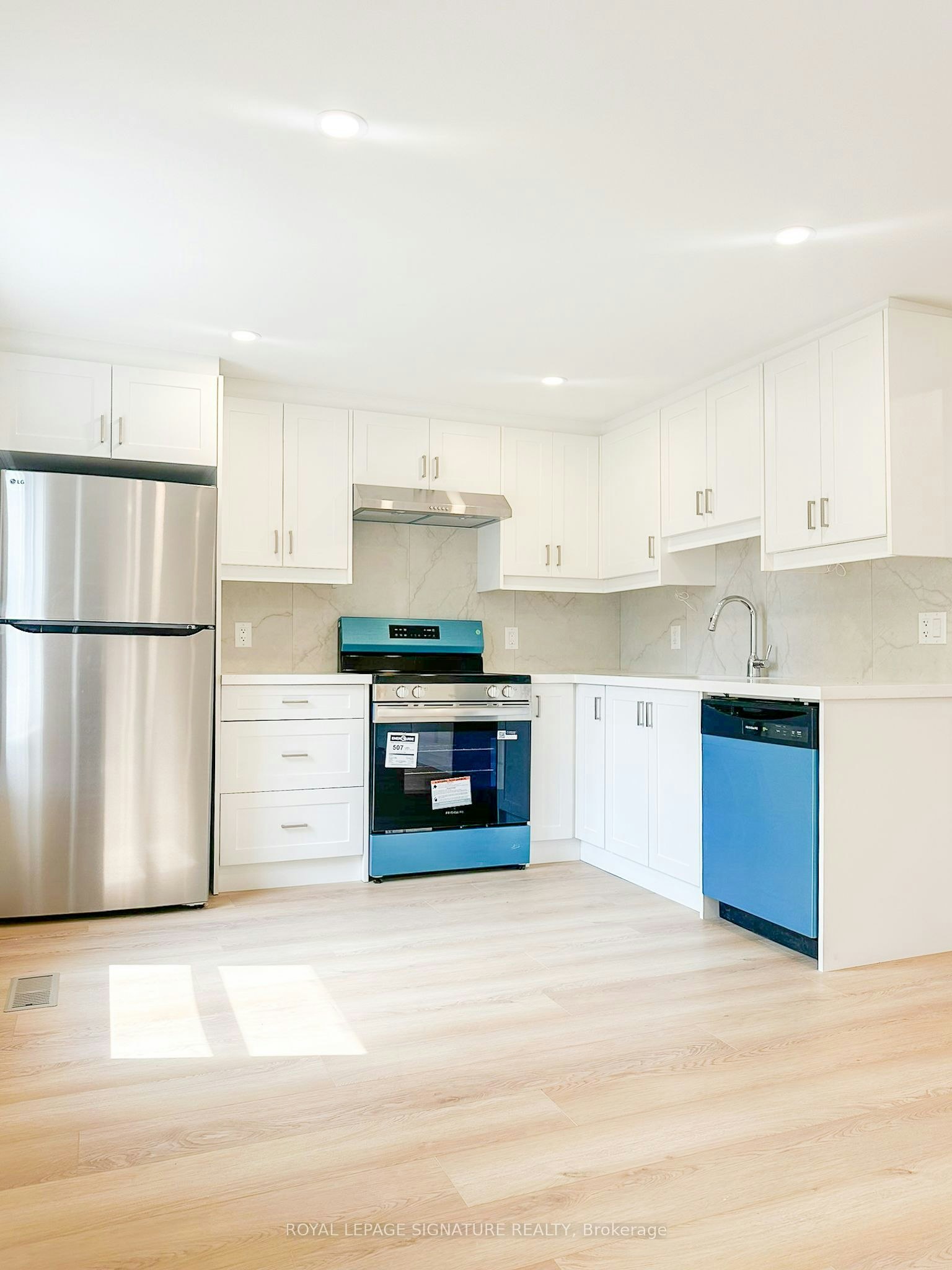 A122-27 Millen Avenue, Hamilton, ON, L9A 2T5 - 12