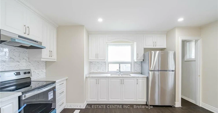 Upper Floor Only-364 East 14th Street, Hamilton, ON, L9A 4C4 - 8